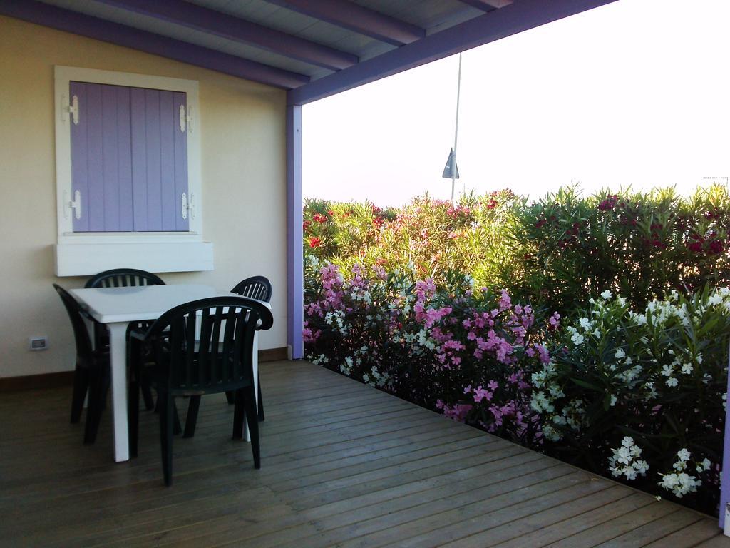 Heliopolis Camping & Village Pineto Quarto foto
